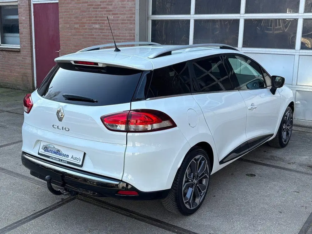 Renault Clio Estate 0.9 TCe Intens uit 2019, foto 2