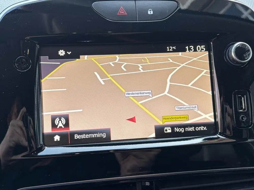 Renault Clio Estate 0.9 TCe Intens uit 2019, foto 4