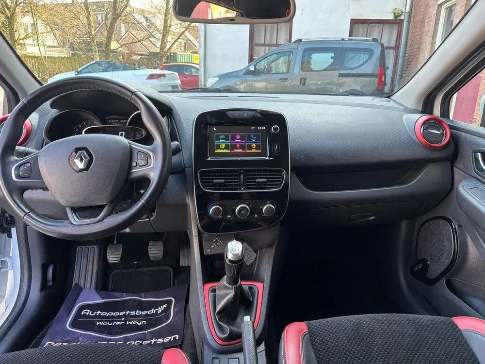 Renault Clio Estate 0.9 TCe Intens uit 2019, foto 8