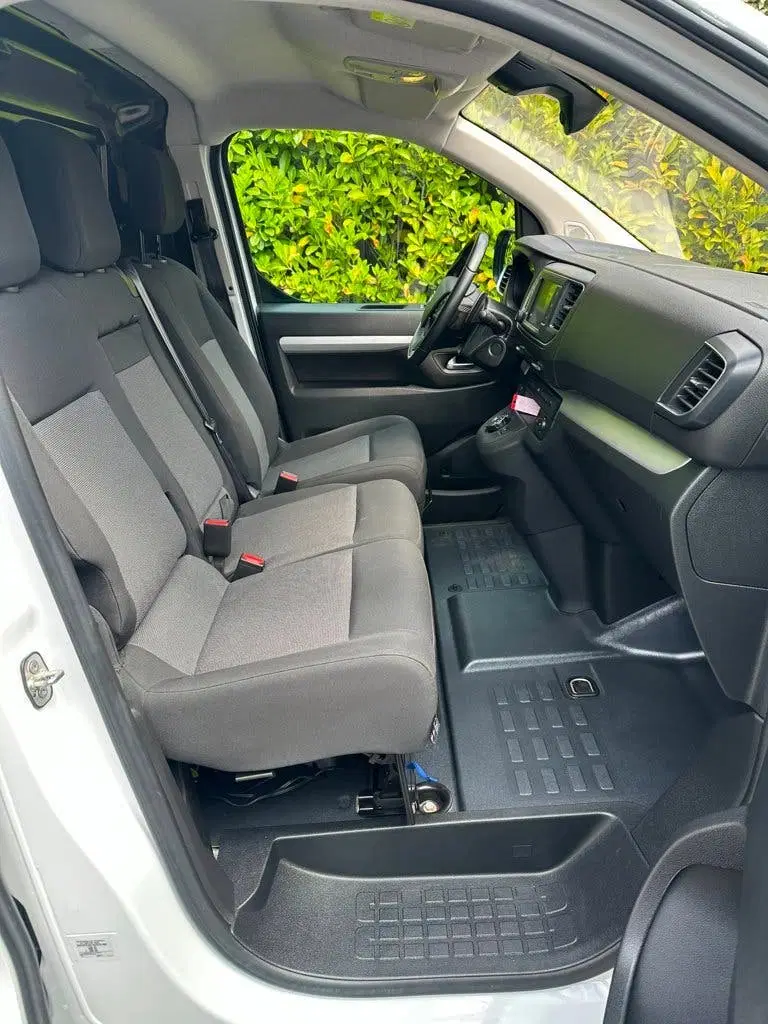 Opel Vivaro 2.0 BlueHDi 145 L3 Automaat Trekhaak Adpti uit 2023, foto 14