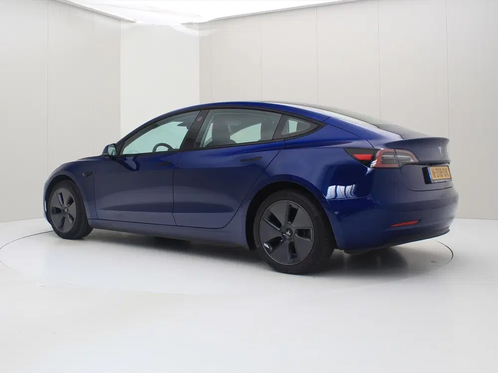 Tesla Model 3 Standard RWD Plus FACELIFT 90.7% SoH [ LFP uit 2021, foto 3