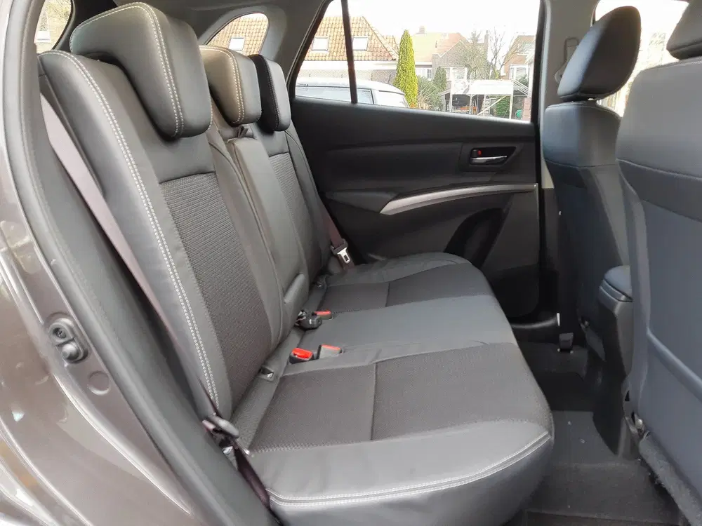 Suzuki S-Cross 1.4 BOOSTERJET STYLE HYBRID AUTOMAAT uit 2026, foto 10