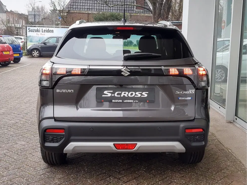 Suzuki S-Cross 1.4 BOOSTERJET STYLE HYBRID AUTOMAAT uit 2026, foto 4