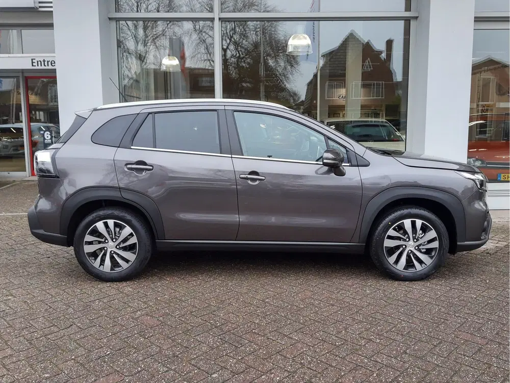 Suzuki S-Cross 1.4 BOOSTERJET STYLE HYBRID AUTOMAAT uit 2026, foto 6