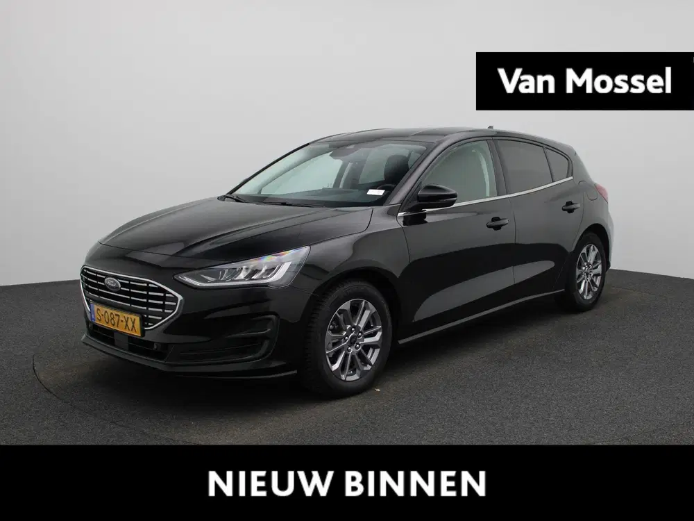 Ford Focus 1.0 EcoBoost Hybrid Titanium uit 2023