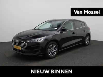 Ford Focus 1.0 EcoBoost Hybrid Titanium uit 2023