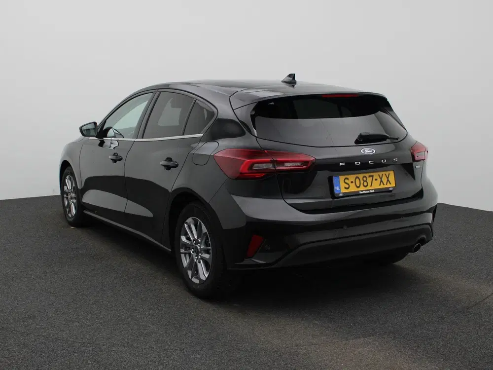 Ford Focus 1.0 EcoBoost Hybrid Titanium uit 2023, foto 3