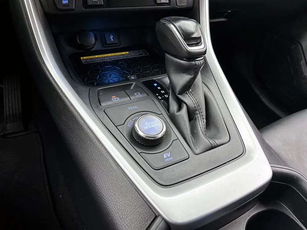 Toyota RAV 4 2.5 Hybrid AWD Bi-Tone (bj 2022 uit 2022, foto 11
