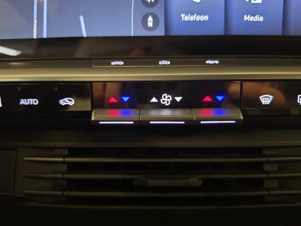 Opel Grandland 1.2 Turbo Hybrid Edition uit 2025, foto 13