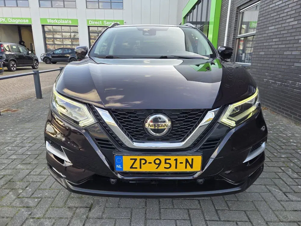 Nissan Qashqai 1.3 DIG-T Tekna uit 2019, foto 2