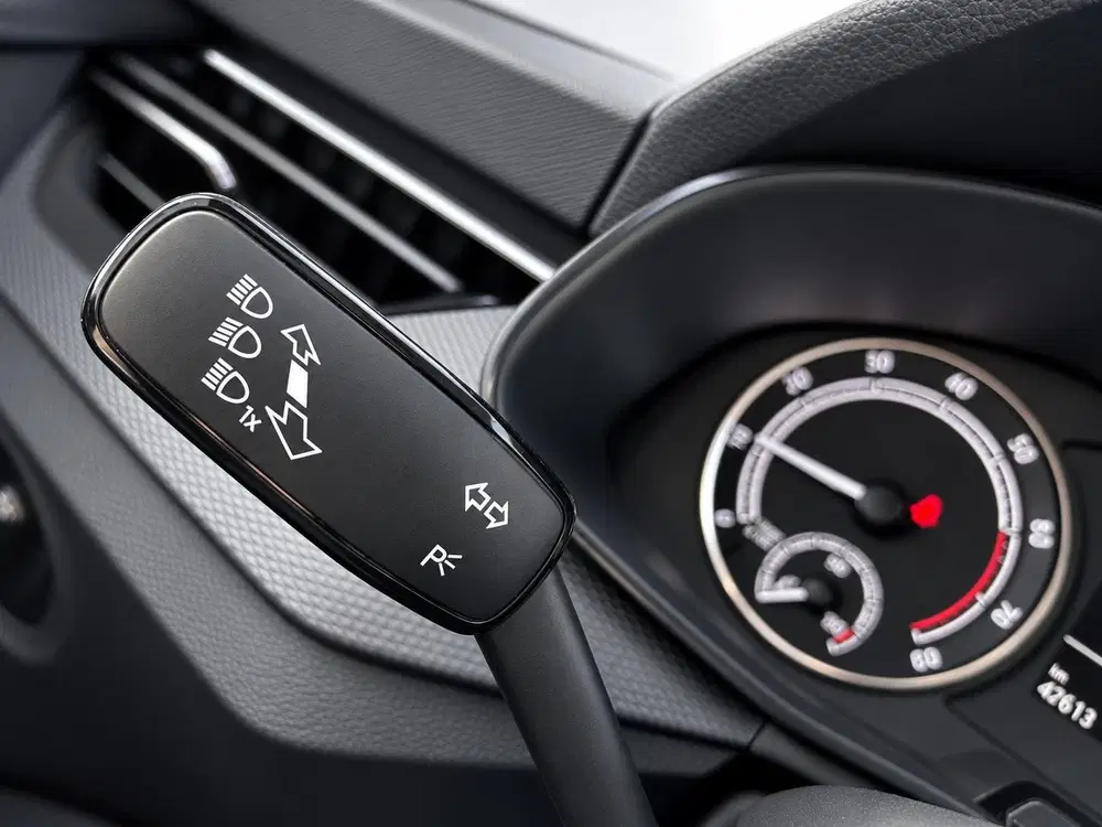 Skoda Kamiq 1.0 TSI 110pk DSG Ambition Navigatie Apple uit 2022, foto 14