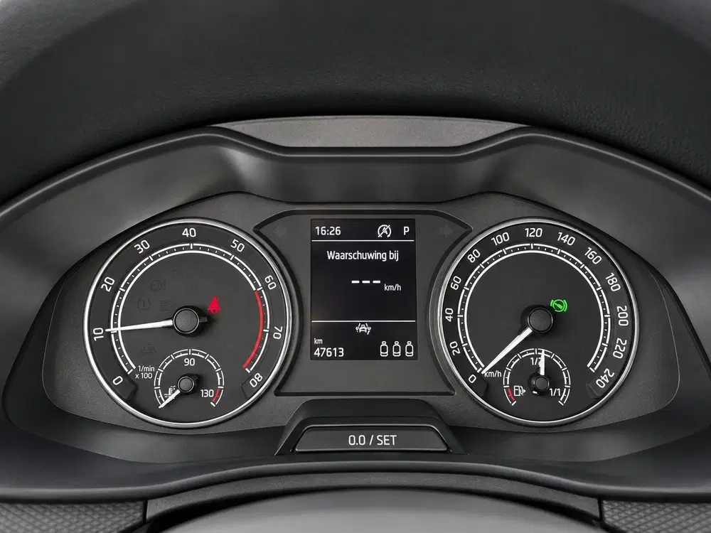 Skoda Kamiq 1.0 TSI 110pk DSG Ambition Navigatie Apple uit 2022, foto 15