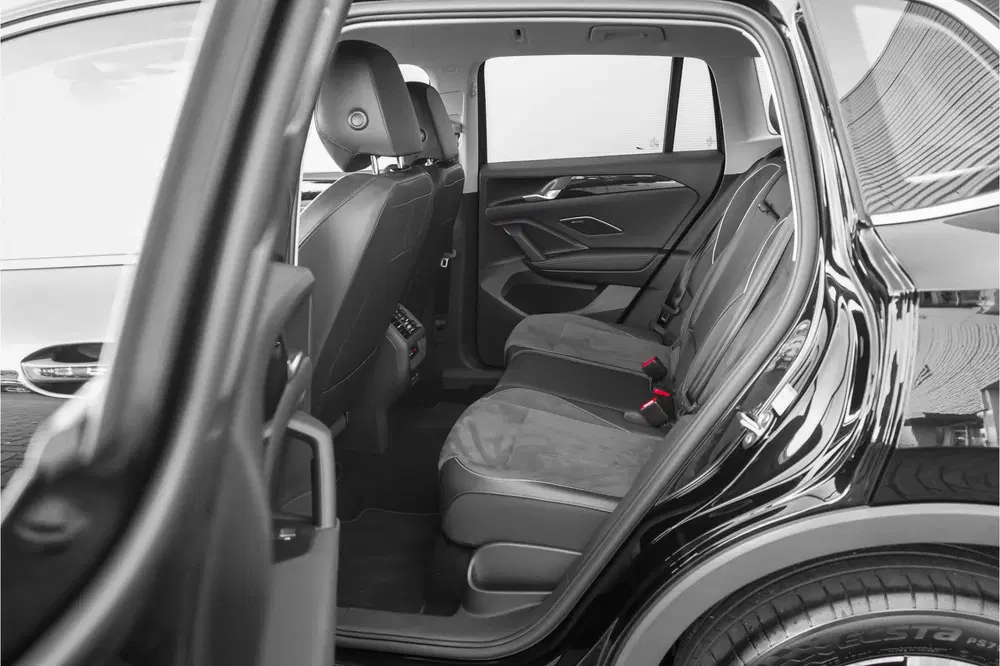 Volkswagen Tiguan 1.5 eHybrid Elegance ACC Camera H uit 2025, foto 6