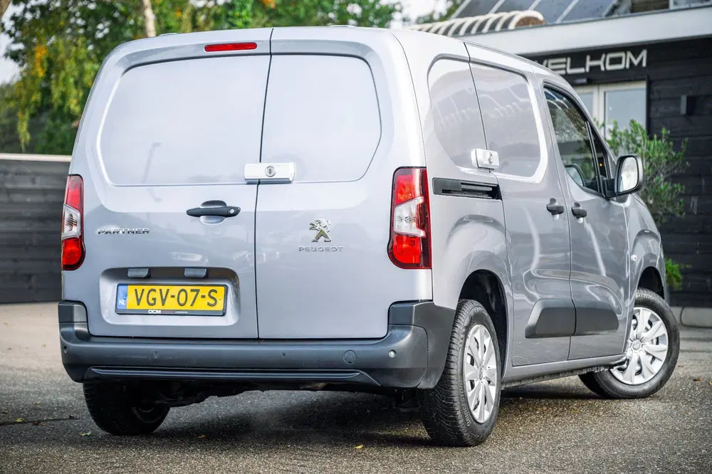 Peugeot Partner 1.5 BlueHDI Premium Euro 6 I Kastinrichtin uit 2020, foto 3