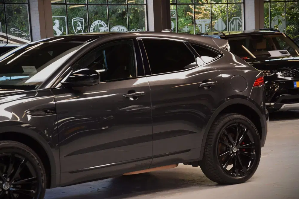 Jaguar E-Pace 1.5 P270e R-Dynamic HSE Navi uit 2025, foto 6
