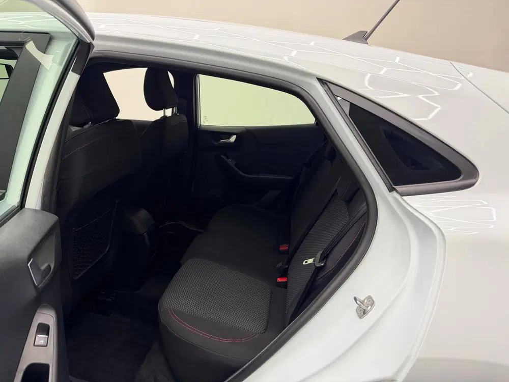 Ford Puma 1.0 EcoBoost Hybrid ST-Line 125PK uit 2024, foto 10