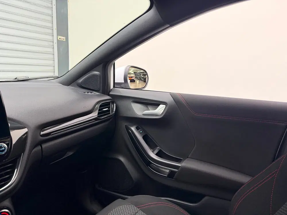 Ford Puma 1.0 EcoBoost Hybrid ST-Line 125PK uit 2024, foto 9