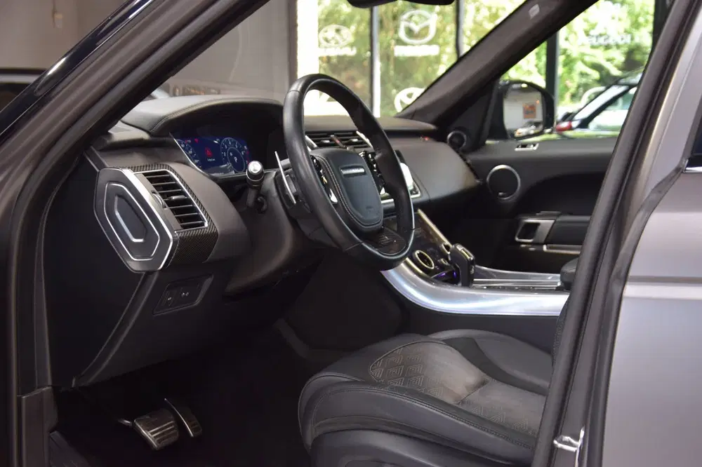 Land Rover Range Rover Sport 5.0 V8 SC SVR Leder uit 2020, foto 14