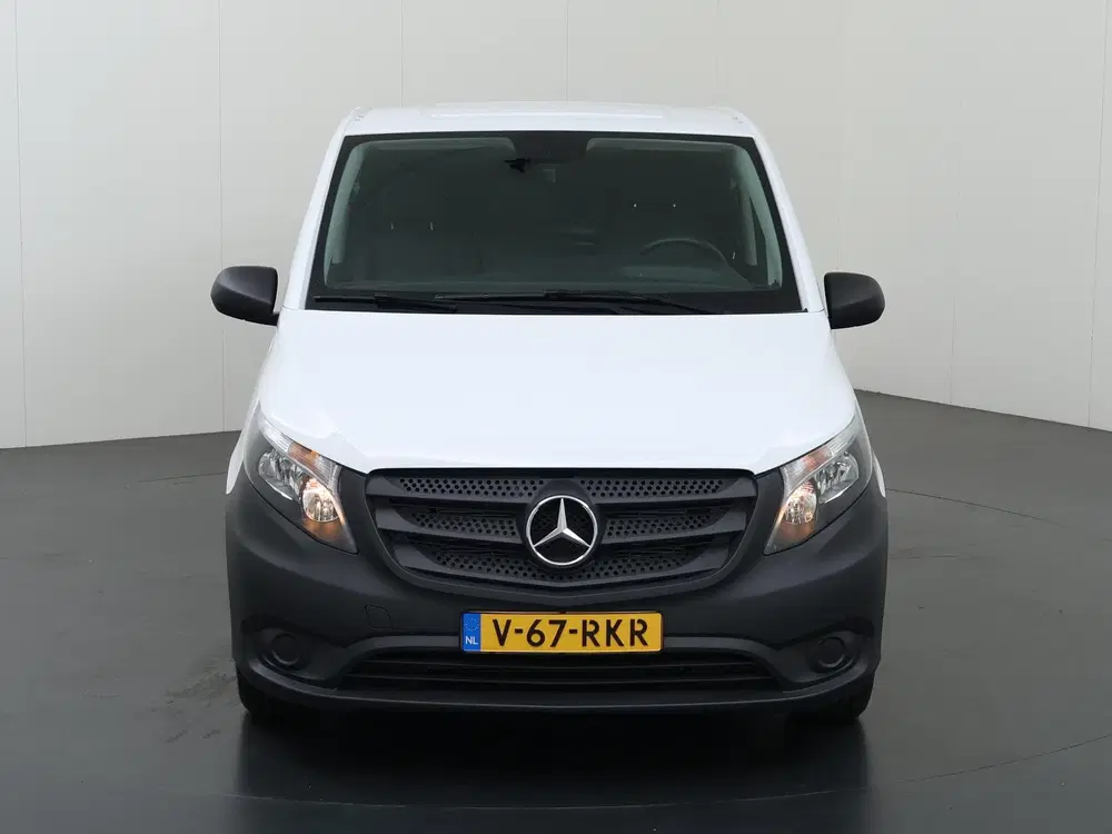 Mercedes-Benz Vito 114 CDI uit 2024, foto 3