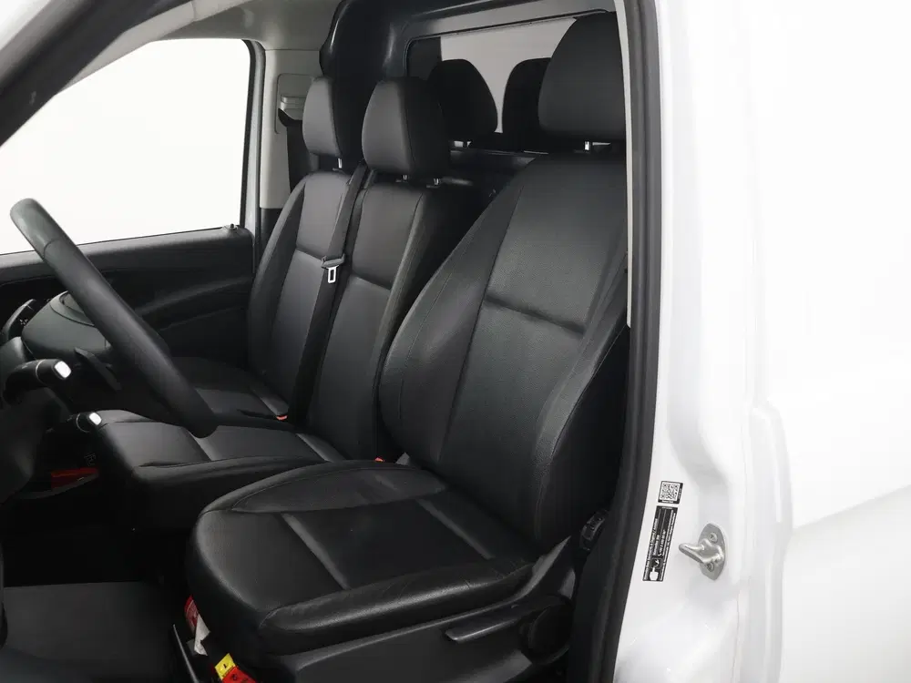 Mercedes-Benz Vito 114 CDI uit 2024, foto 8