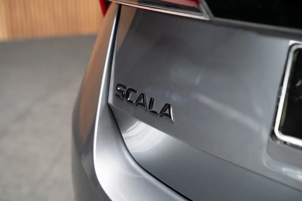 Skoda Scala 1.0 TSI Monte Carlo Matrix Navi Panodak Le uit 2023, foto 14