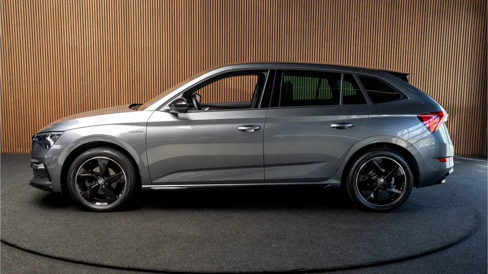 Skoda Scala 1.0 TSI Monte Carlo Matrix Navi Panodak Le uit 2023, foto 2