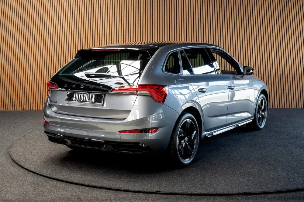 Skoda Scala 1.0 TSI Monte Carlo Matrix Navi Panodak Le uit 2023, foto 6