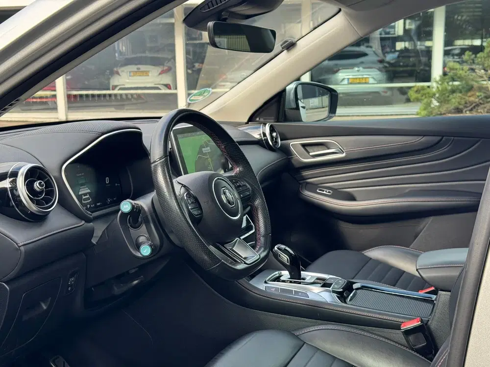 MG EHS 1.5 TGDI Luxury uit 2023, foto 10