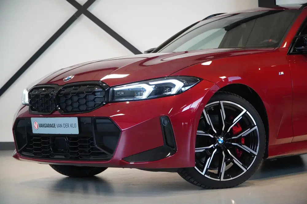 BMW 3-serie M340d xDrive M-Sport Pro uit 2024, foto 4