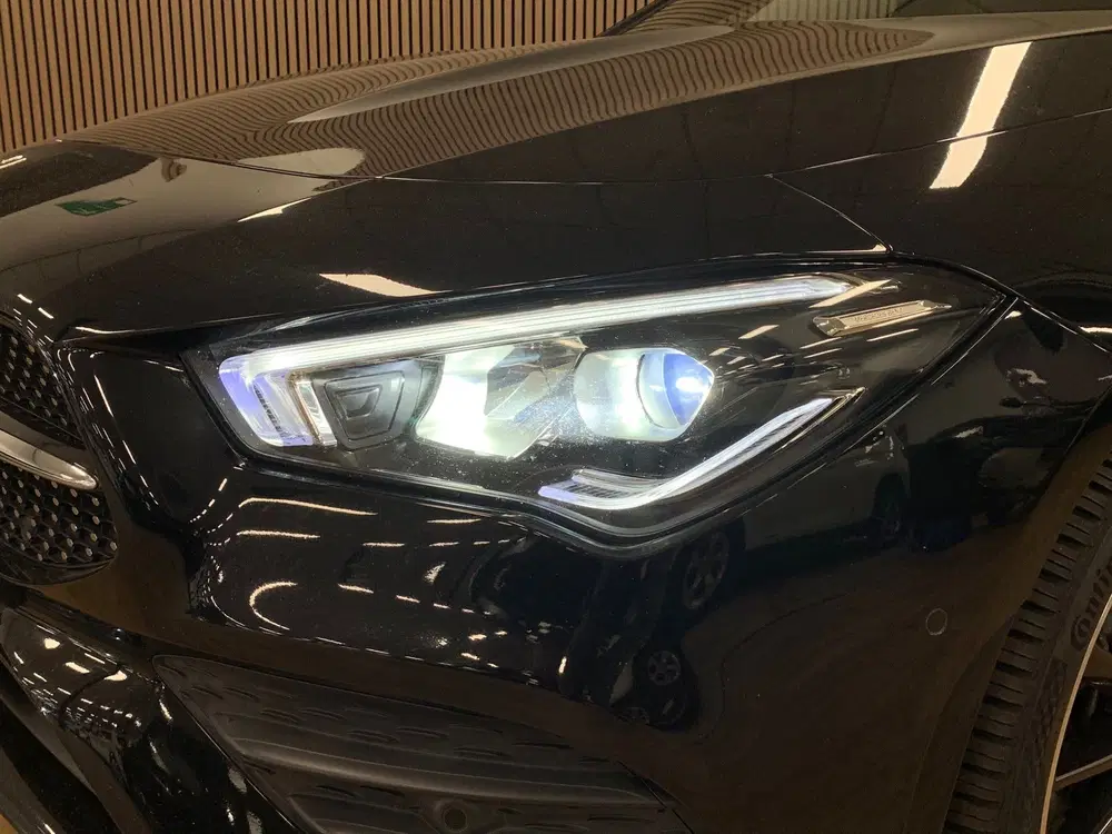 Mercedes-Benz CLA 250 e AMG Line uit 2022, foto 5