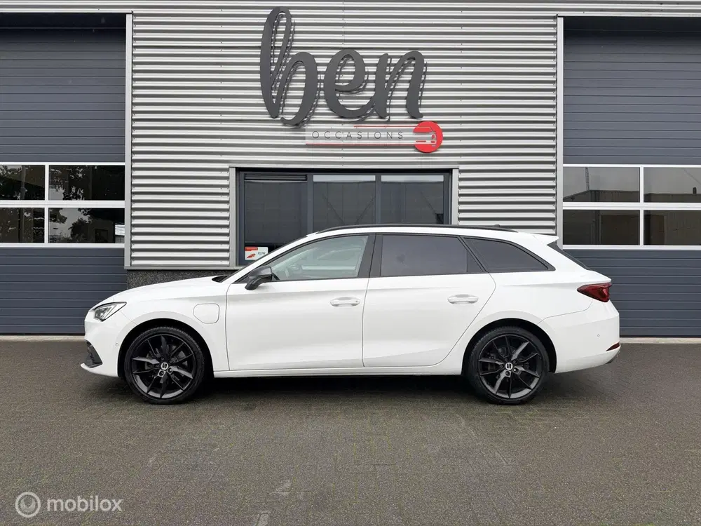 SEAT Leon 1.4 TSI eHybrid PHEV FR uit 2021, foto 13
