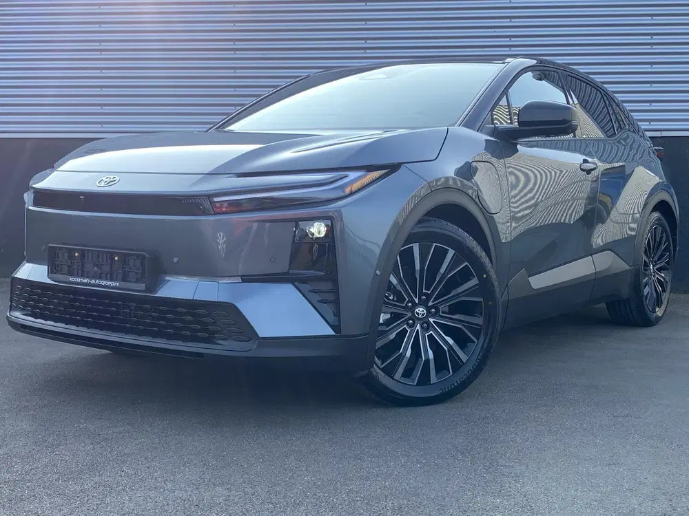 Toyota C-HR Executive AWD 77 kWh Direct leverbaar uit 2026, foto 2