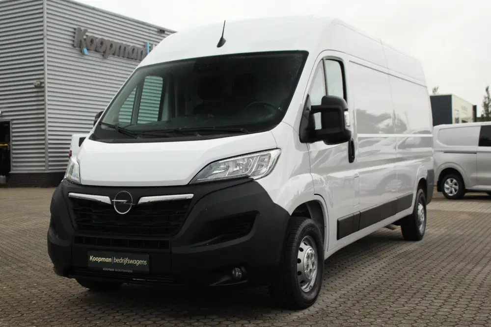 Opel Movano 2.2D 140pk L3H2 Edition uit 2024, foto 2