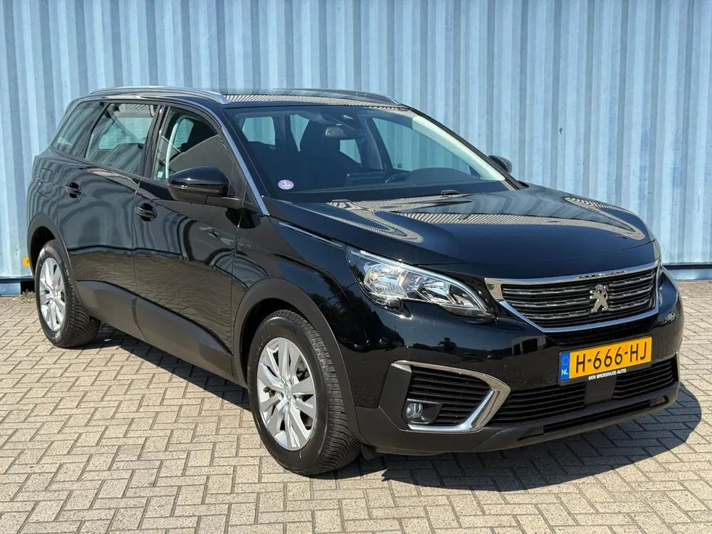 Peugeot 5008 1.2 PureTech Active uit 2019, foto 11