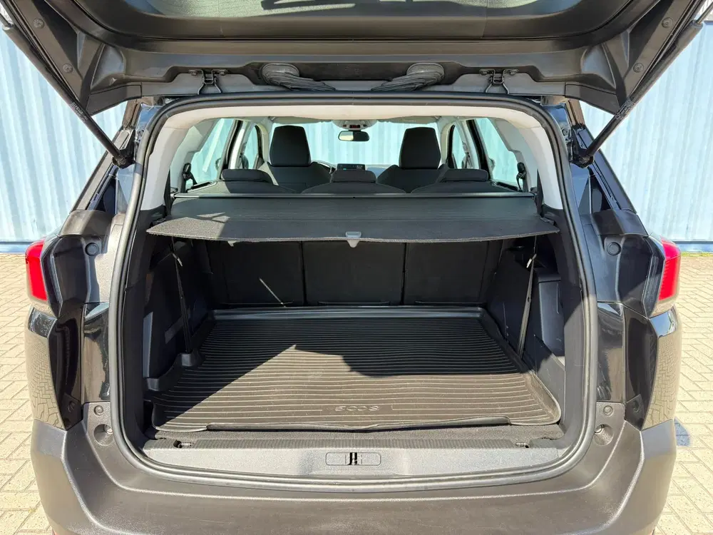 Peugeot 5008 1.2 PureTech Active uit 2019, foto 7