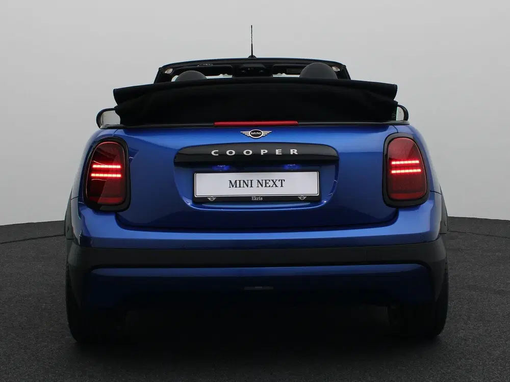 Mini Cabrio Cooper C Pakket M + Stuurwielrand verwarmd uit 2025, foto 5