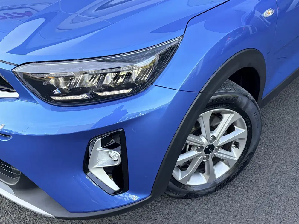 Kia Stonic 1.0 T-GDi MHEV DynamicLine uit 2025, foto 2
