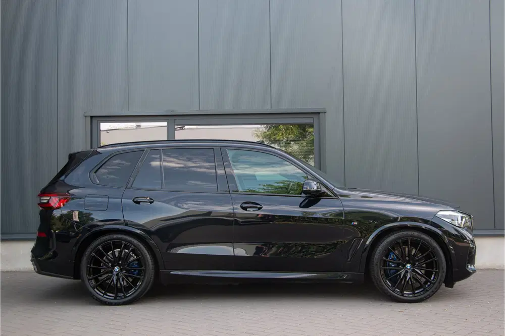 BMW X5 xDrive45e M-Sport uit 2020, foto 2