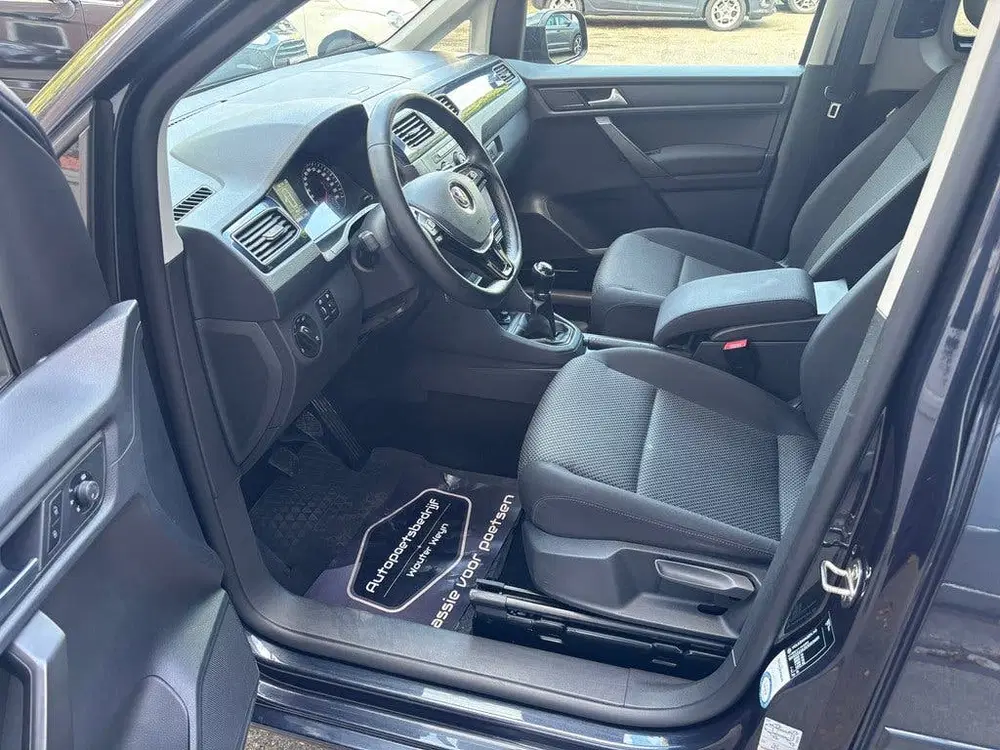 Volkswagen Caddy 1.4 TSI 130 pk Beach uit 2019, foto 14