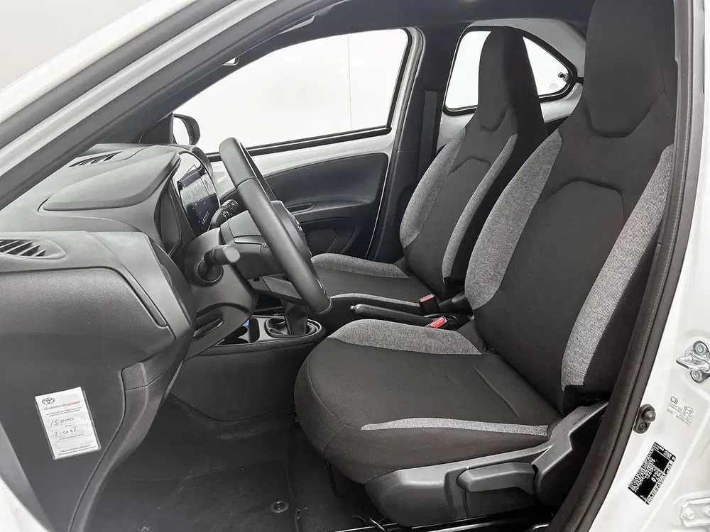 Toyota Aygo X 1.0 VVT-i MT Play uit 2025, foto 15