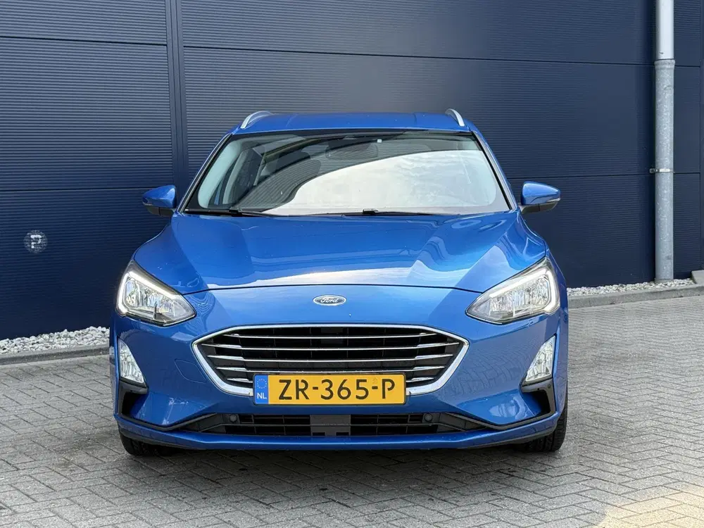 Ford Focus 1.0 EcoBoost Titanium Business uit 2019, foto 2