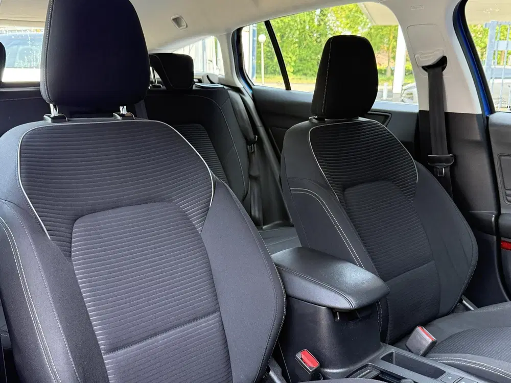 Ford Focus 1.0 EcoBoost Titanium Business uit 2019, foto 8