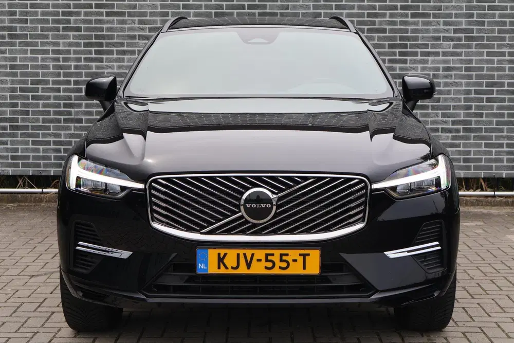 Volvo XC60 2.0 T6 Plug-in hybrid AWD Essential uit 2026, foto 4