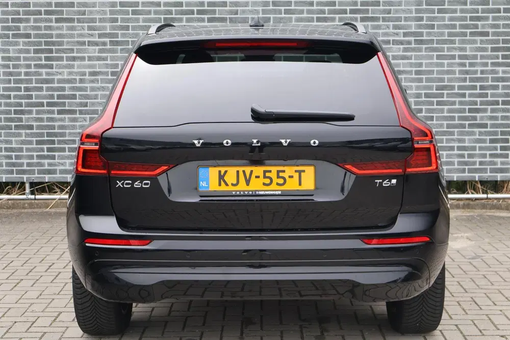 Volvo XC60 2.0 T6 Plug-in hybrid AWD Essential uit 2026, foto 5