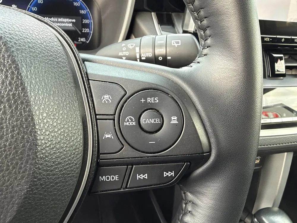 Toyota Corolla Cross 2.0 High Power Hybrid Active uit 2023, foto 14