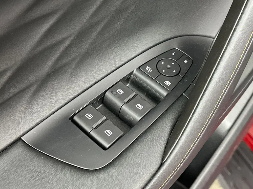 MG HS 1.5T PHEV Luxury Black Edition uit 2026, foto 7