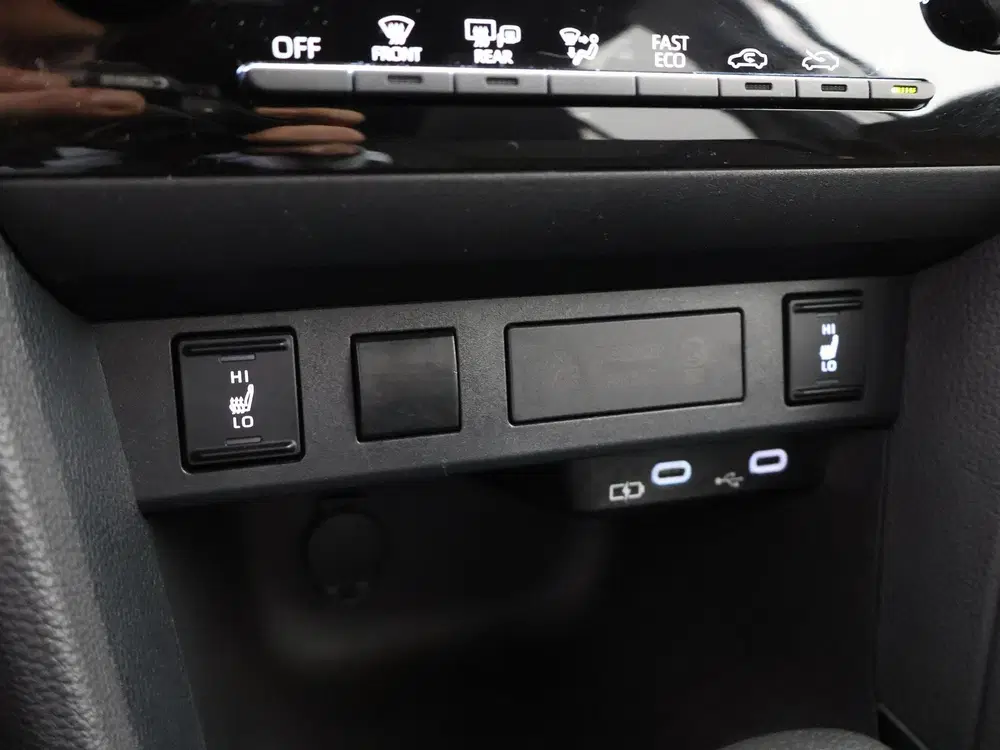 Toyota Yaris Cross 1.5 Hybrid 115 Dynamic Luxury uit 2025, foto 15