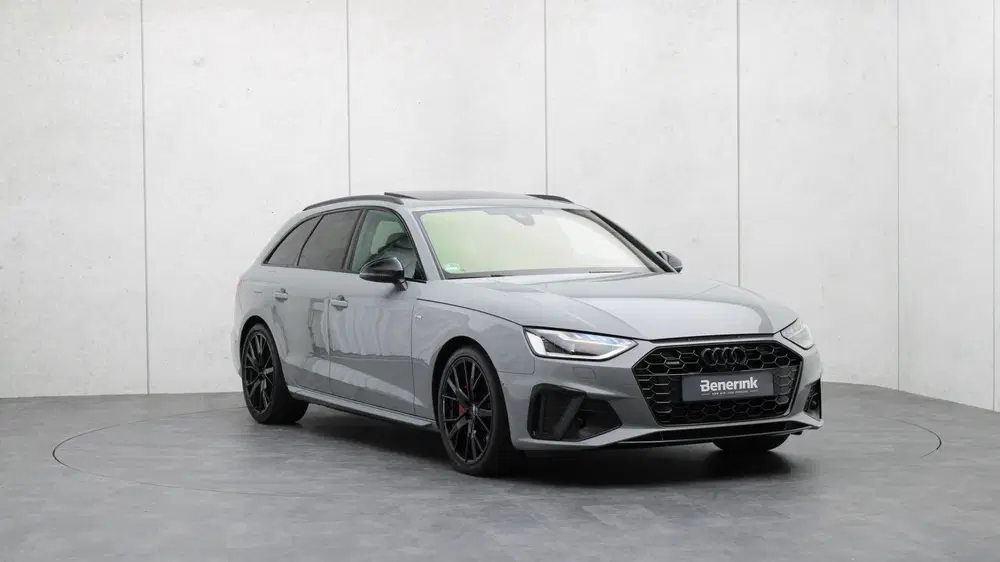Audi A4 40 TFSI quattro S edition Competition uit 2024, foto 5