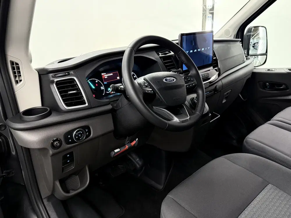 Ford Transit Ford E-Transit 350 uit 2024, foto 7
