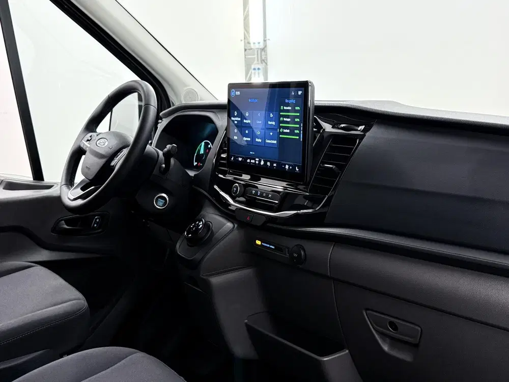 Ford Transit Ford E-Transit 350 uit 2024, foto 9